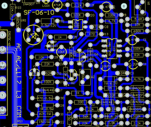 PCB の色と PCB ボードの品質