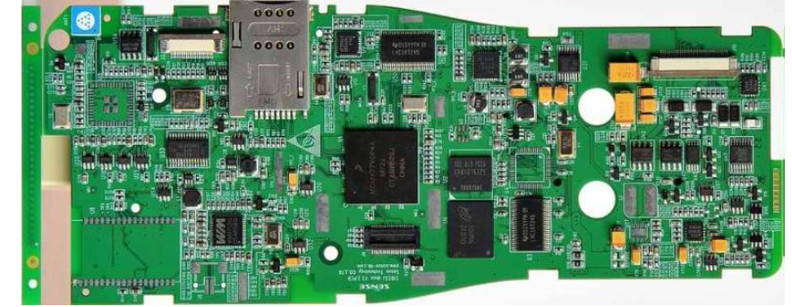 PCBスルーホールのインダクタンス解析