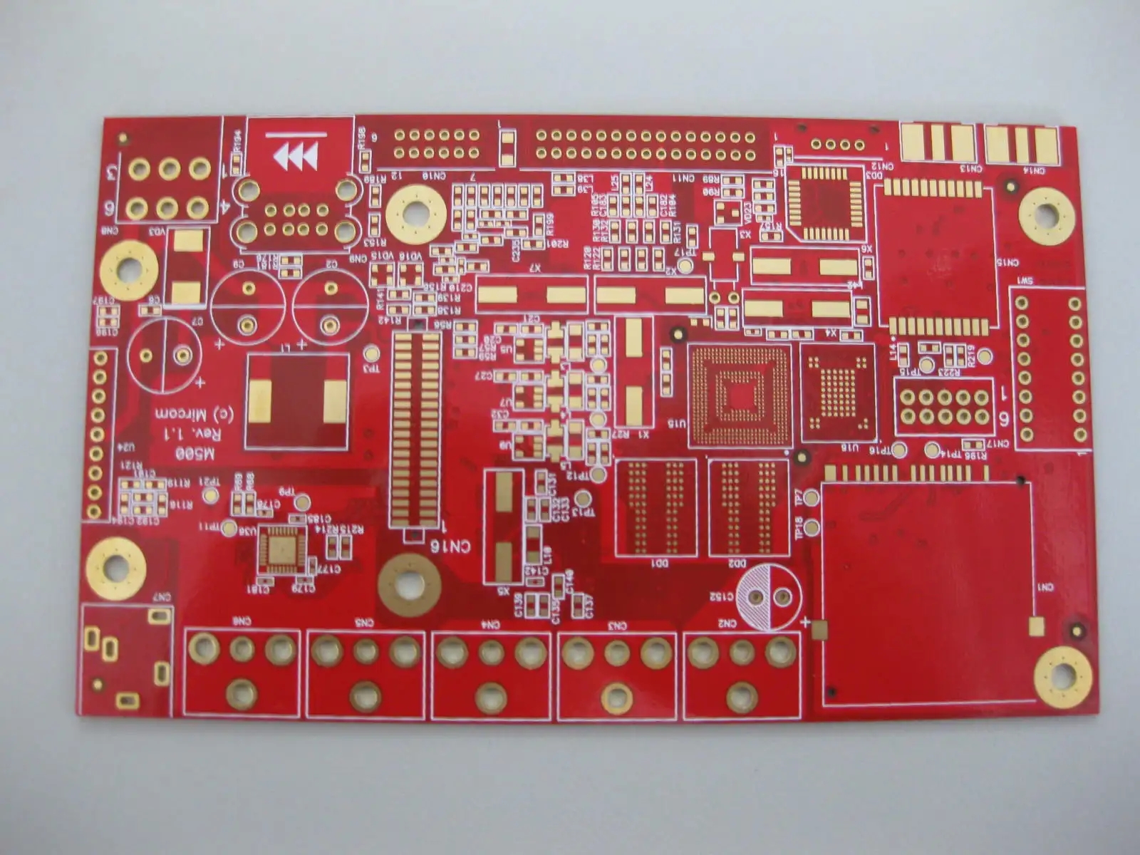 PCB 設計の核心 -- 問題の解決と課題への対応