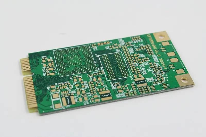 エンジニアは、PCB 設計におけるソフトウェアの欠陥の検索について説明します