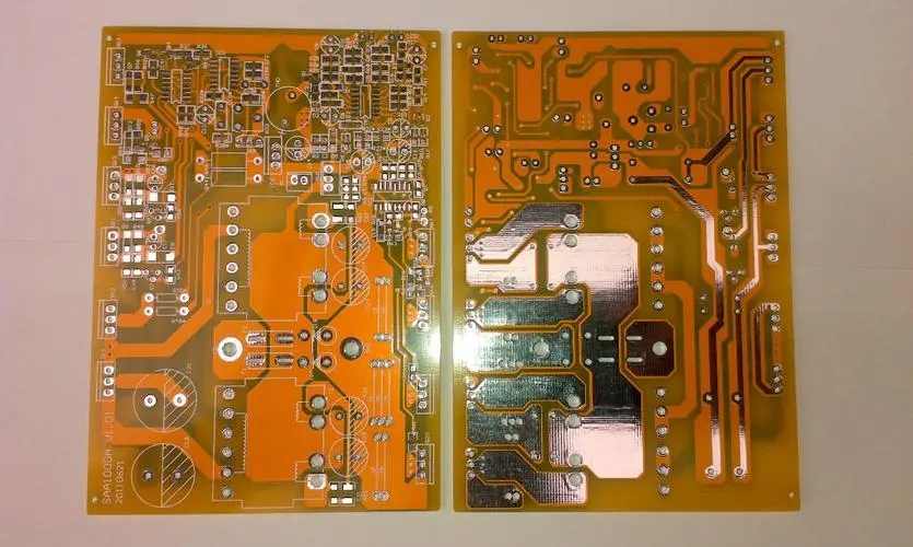 電子工場での回路基板設計のハードウェアレイアウト経験