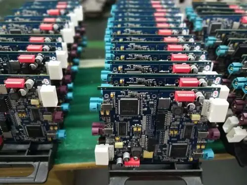 PCB設計における基板生成の一連のソリューションをご覧ください