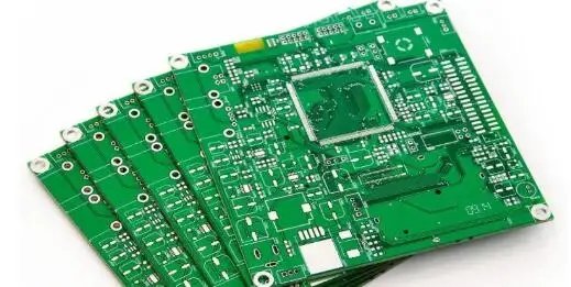 回路基板工場は、多層PCBの配線技術を紹介します